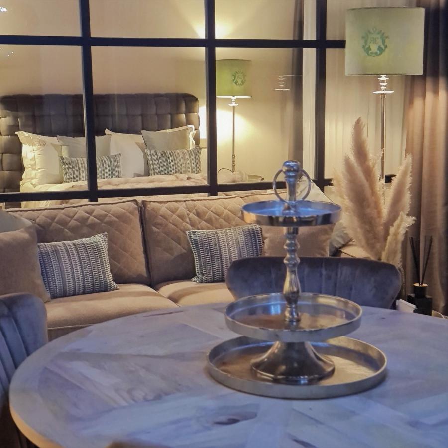 בסאנו דל גראפה Elegance Room - Aparta & Suite - Automatized Apartment מראה חיצוני תמונה